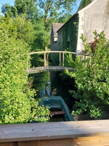 לינה וארוחת בוקר Saint-Mélaine-sur-Aubance Moulin De Gaubourg מראה חיצוני תמונה